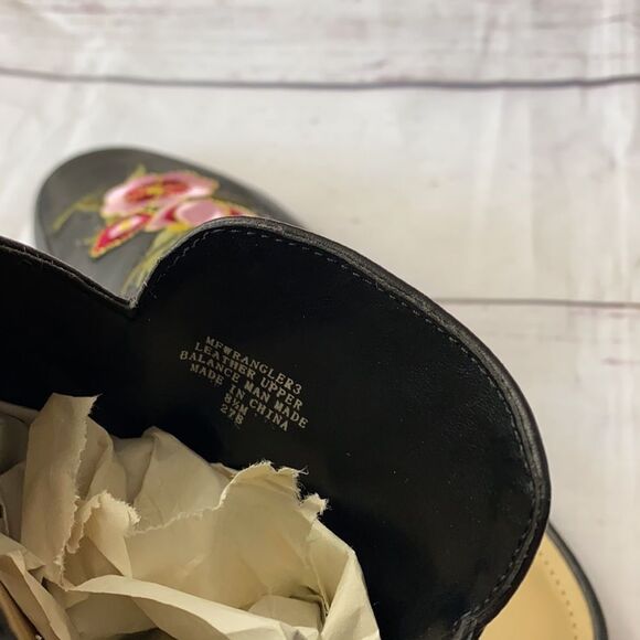 Marc Fisher Women Black Floral Embroidered Mules - 8.5 - Picture 9 of 10